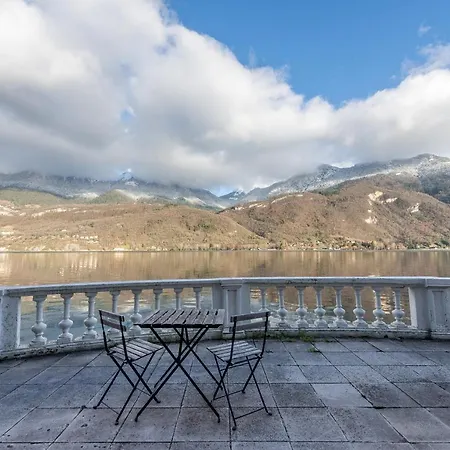 Les Libellules Accès Direct Au By Locationlacannecy, Lla Selections *