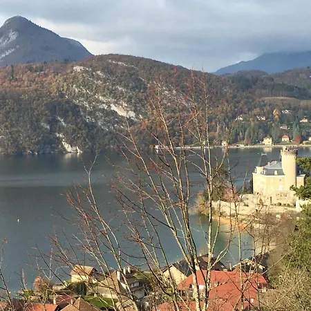 Les Libellules Accès Direct Au By Locationlacannecy, Lla Selections *
